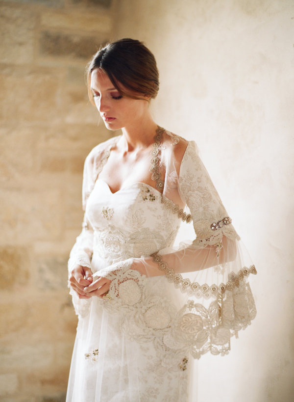 Wedding dress with lace sleeves, photo by Elizabeth Messina Photography